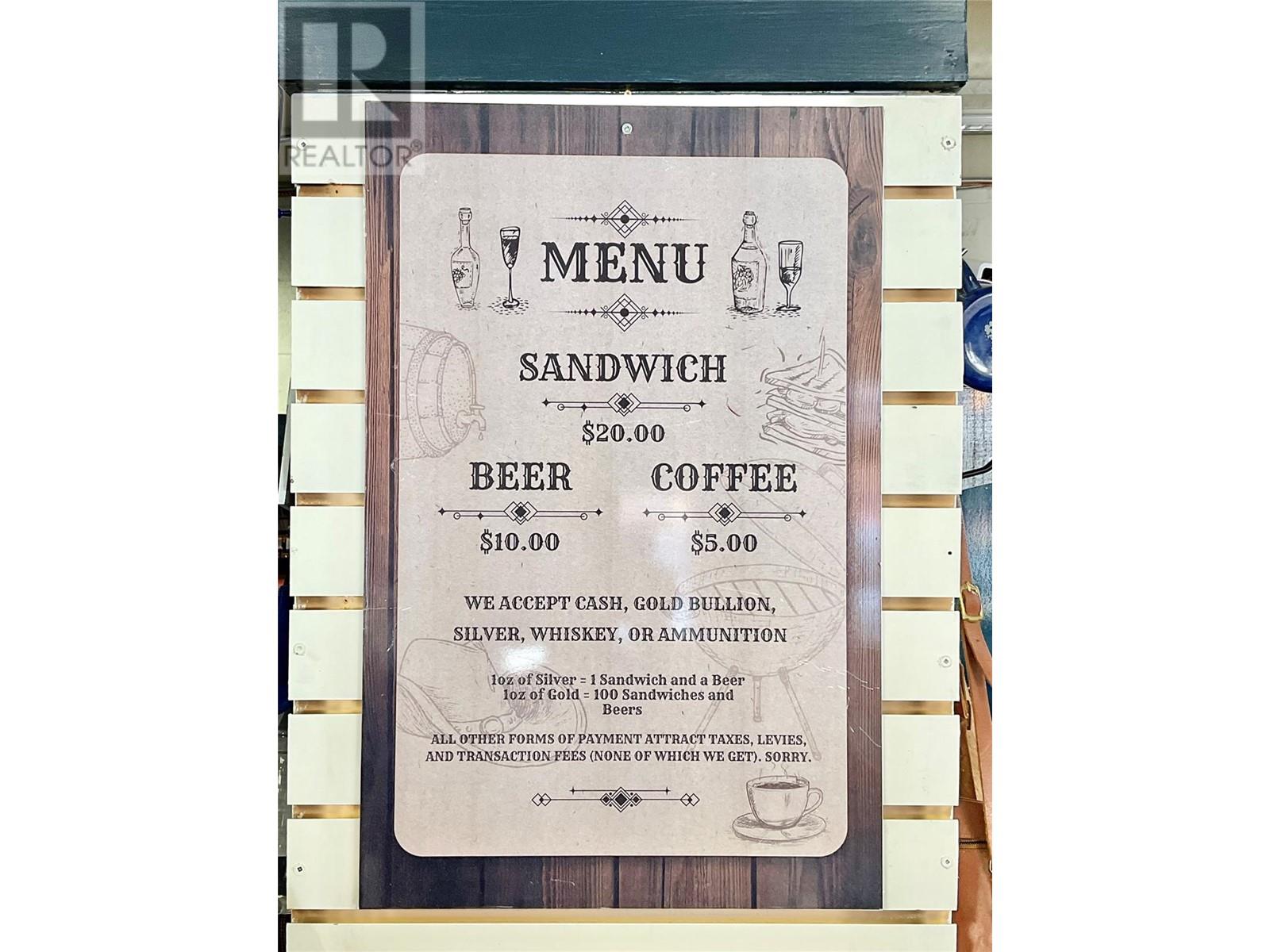 318 Copper Avenue S, Greenwood