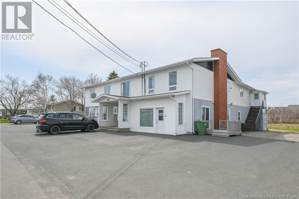Photo 2 of 116 1 Ere Rue Street, Shippagan NB