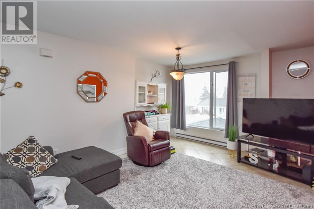 116 1èRE RUE STREET - 15