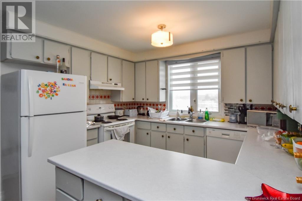 Photo 13 of 116 1 Ere Rue Street, Shippagan NB