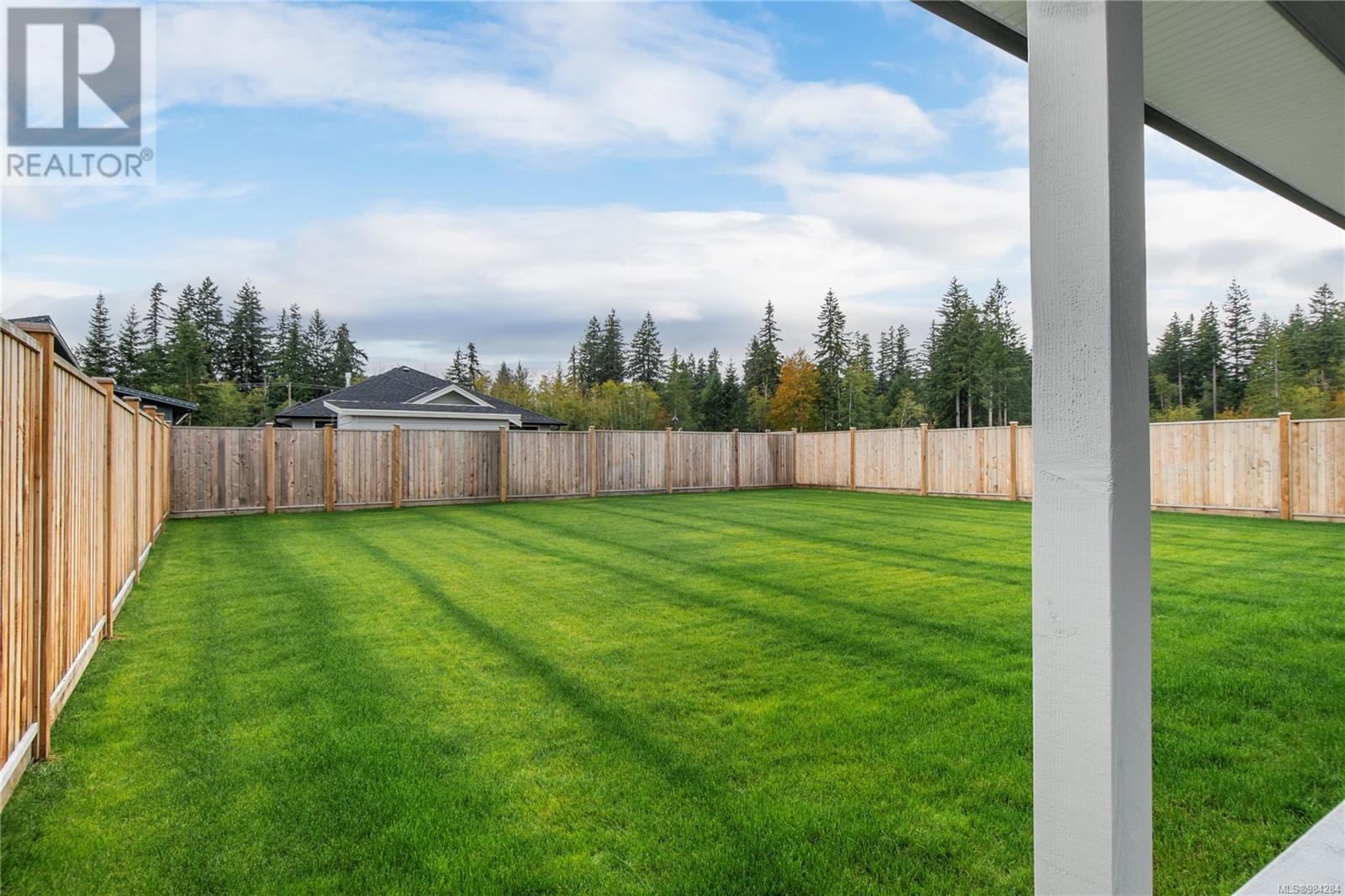 725 Beaver Creek Blvd, Campbell River real estate listing 984284