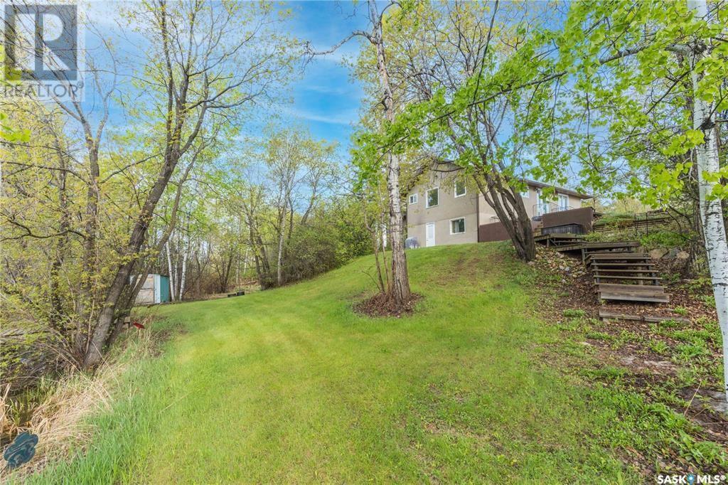 Photo 11 of 2050 Riverside Drive, Prince Albert SK