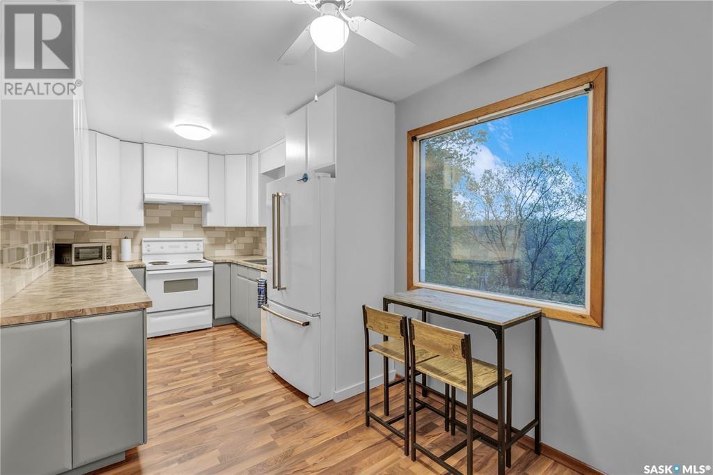 Photo 14 of 2050 Riverside Drive, Prince Albert SK