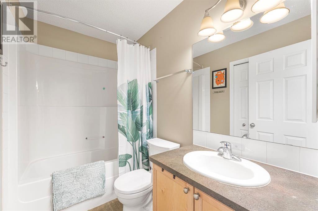 Single Family House for Sale in  Covecreek Close NE Coventry Hills Calgary 