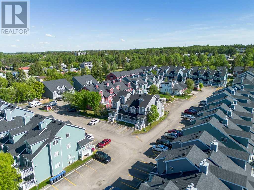 5220 50A Avenue, Sylvan Lake