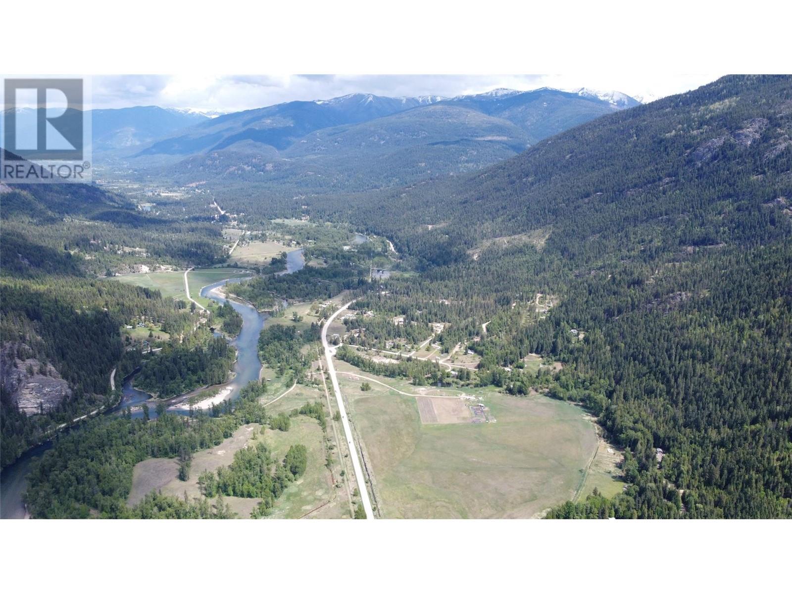 Photo 24 of 4820 6 Highway, Winlaw BC