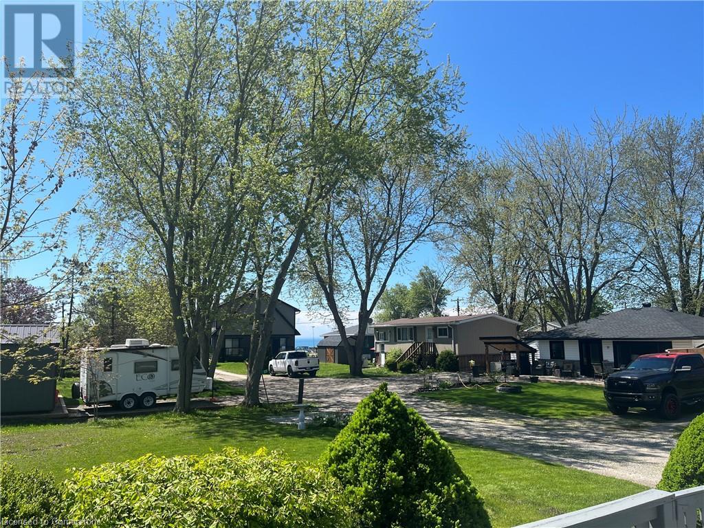 Photo 1 of 22 3rd Street, Selkirk ON