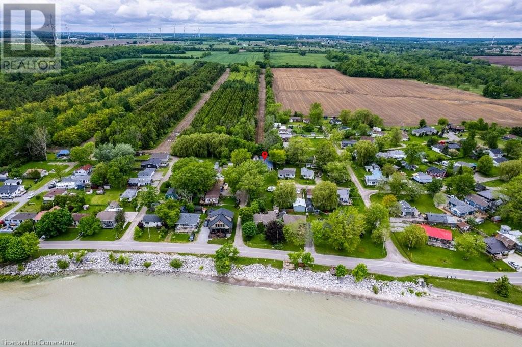 Photo 16 of 22 3rd Street, Selkirk ON