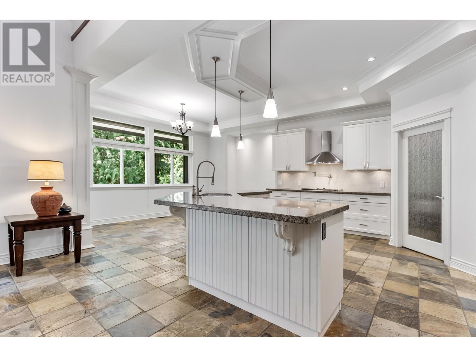 2668 FERN DRIVE, Anmore real estate listing R3003229