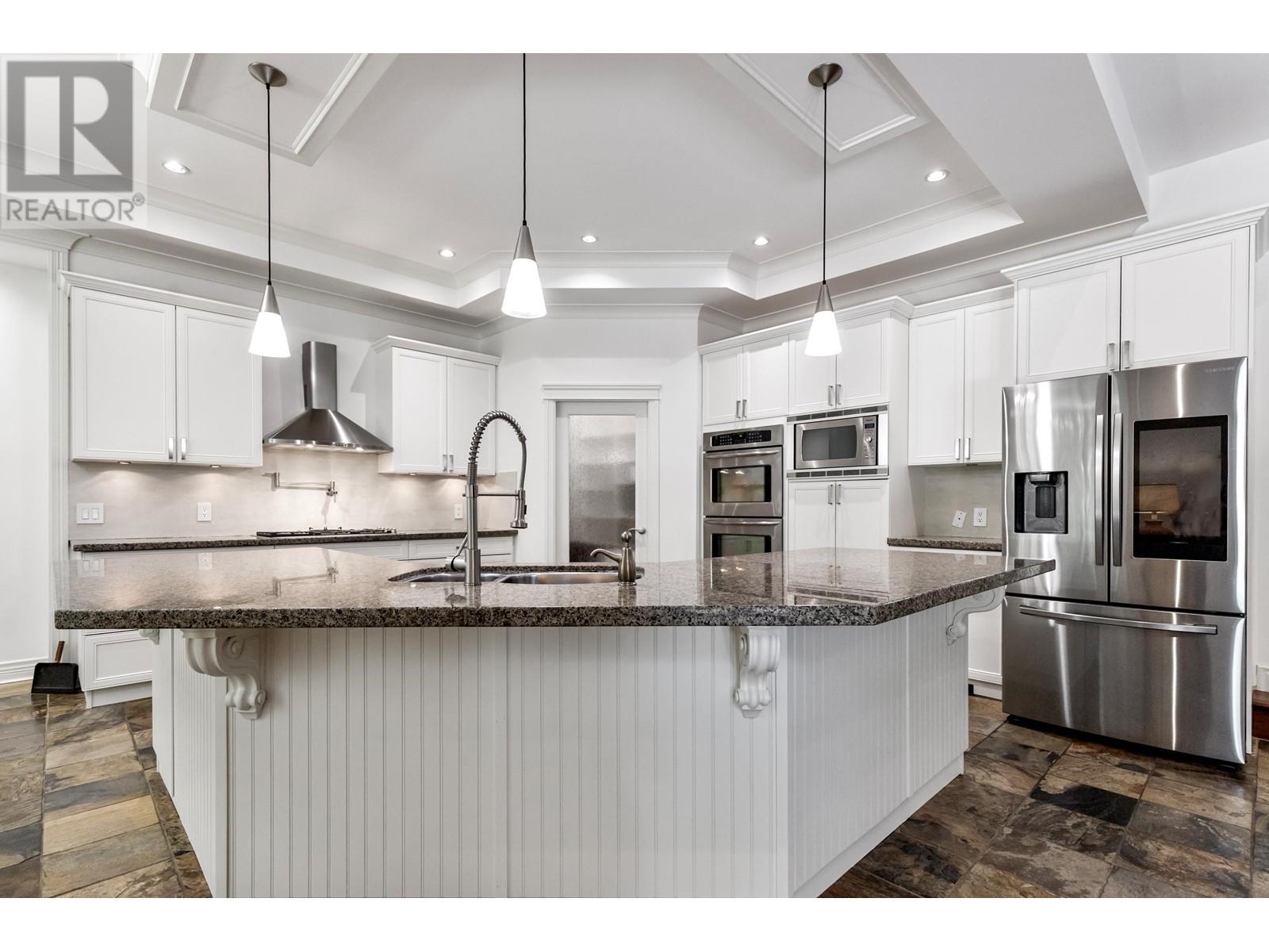 2668 FERN DRIVE, Anmore real estate listing R3003229