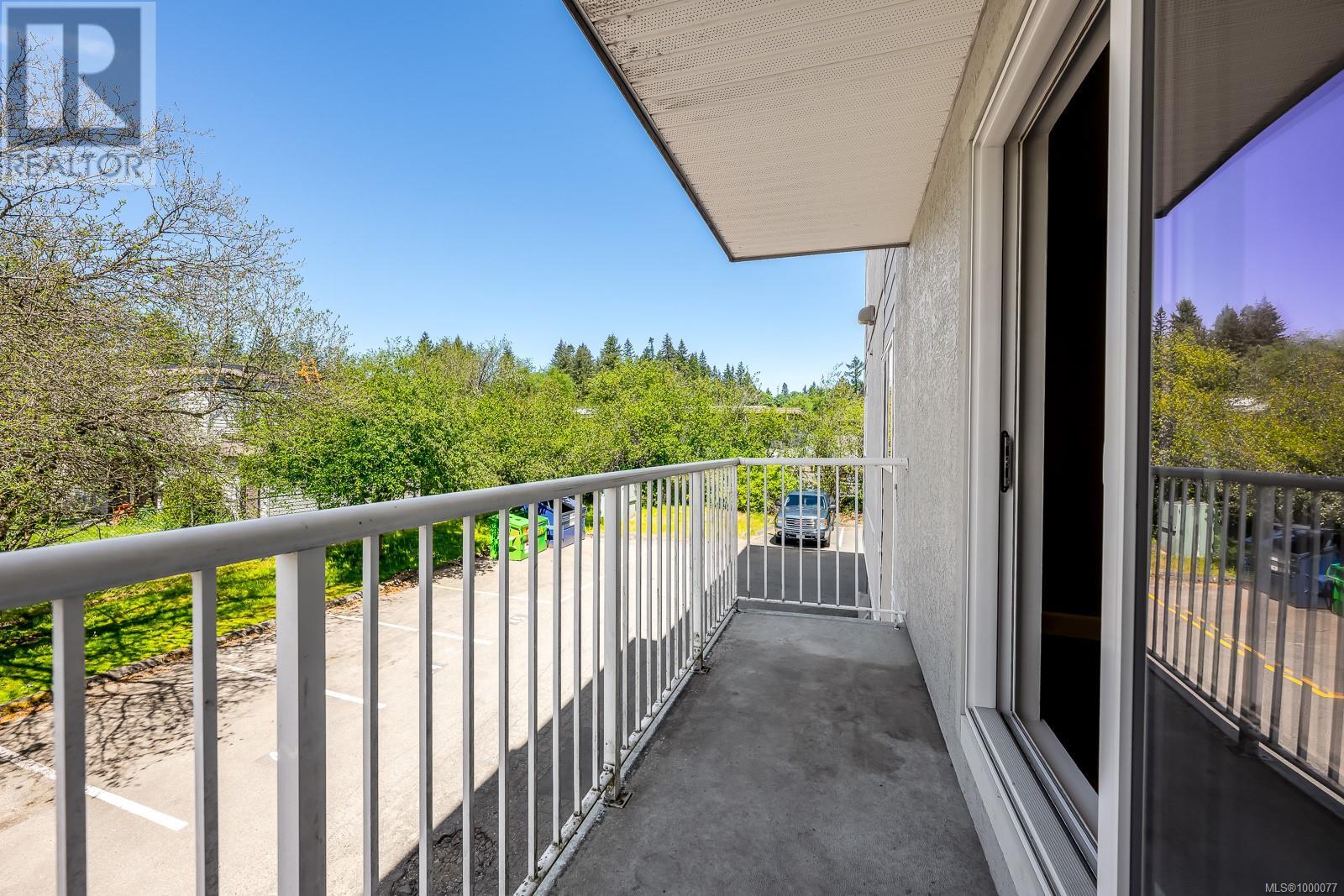 #211 175 CENTENNIAL DR - Image 20