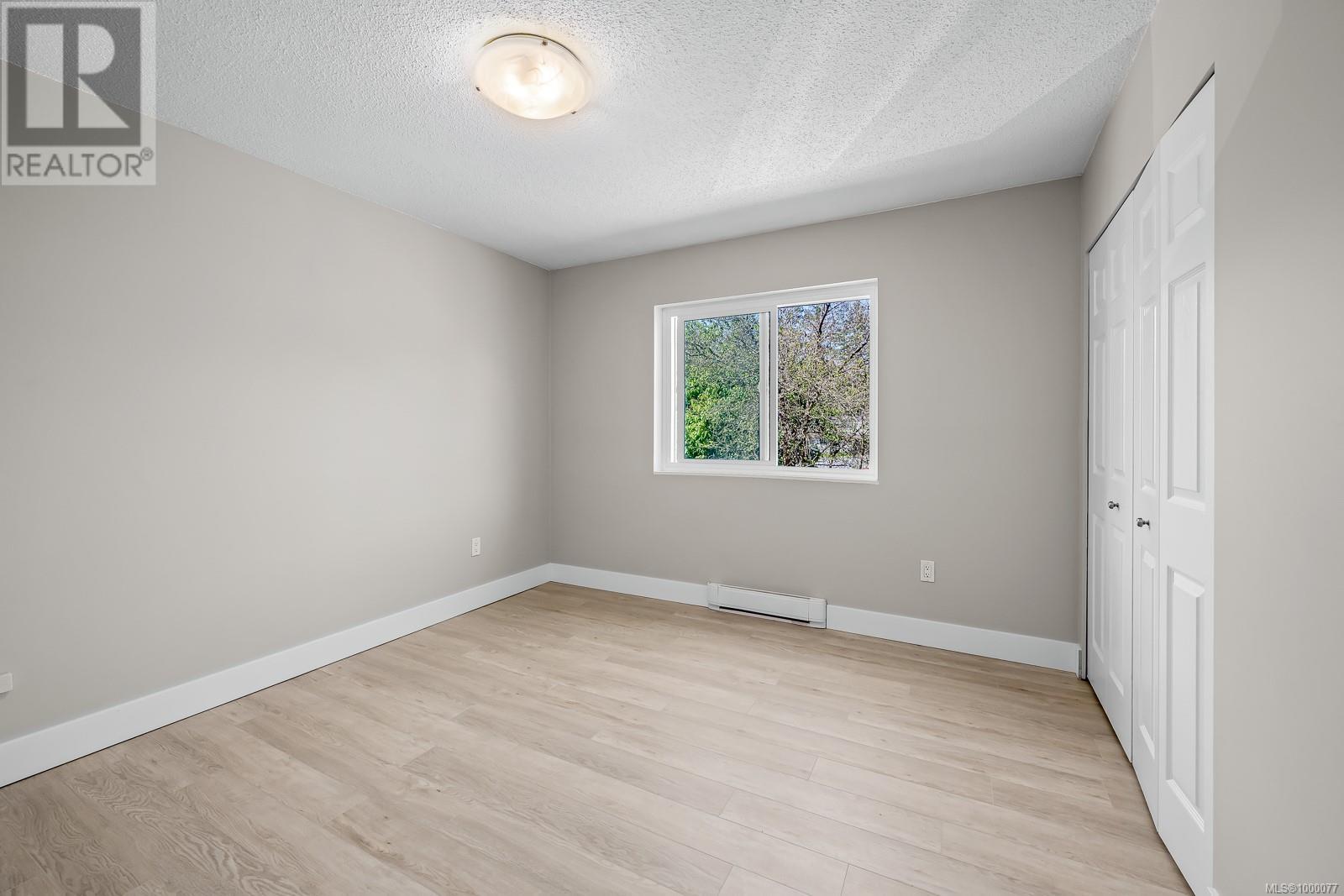 #211 175 CENTENNIAL DR - Image 13