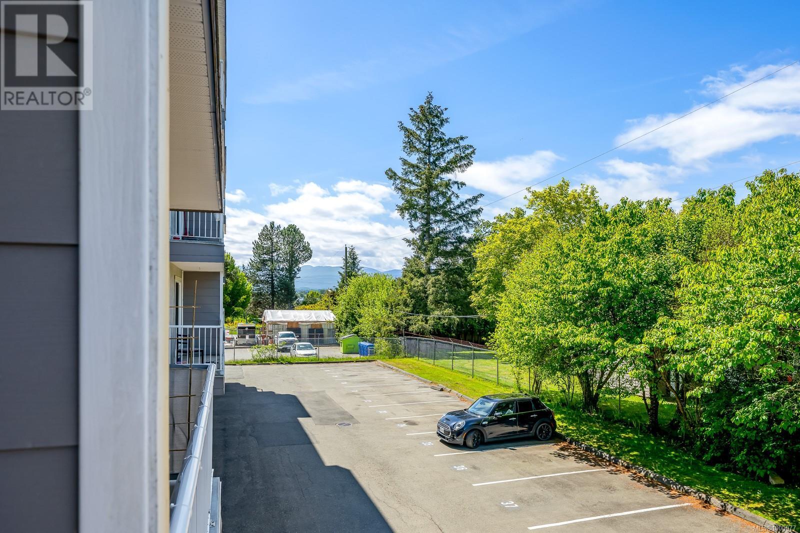 #211 175 CENTENNIAL DR - Image 22