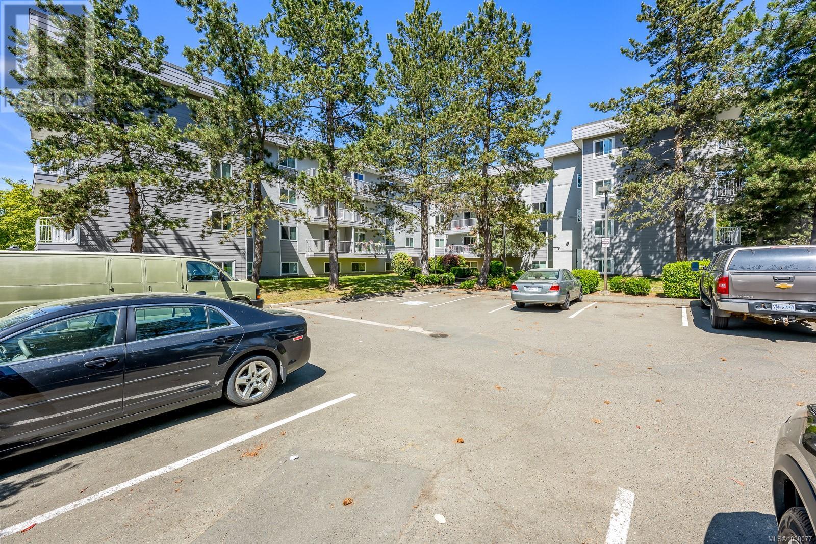 #211 175 CENTENNIAL DR - Image 25