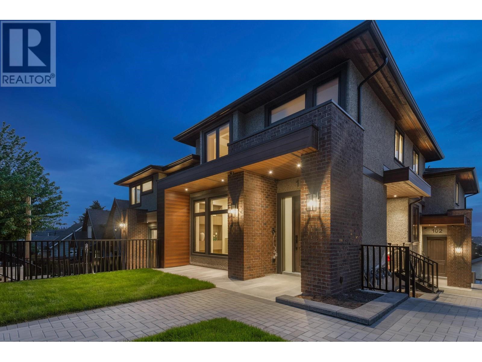 101 1038 DELESTRE AVENUE, Coquitlam