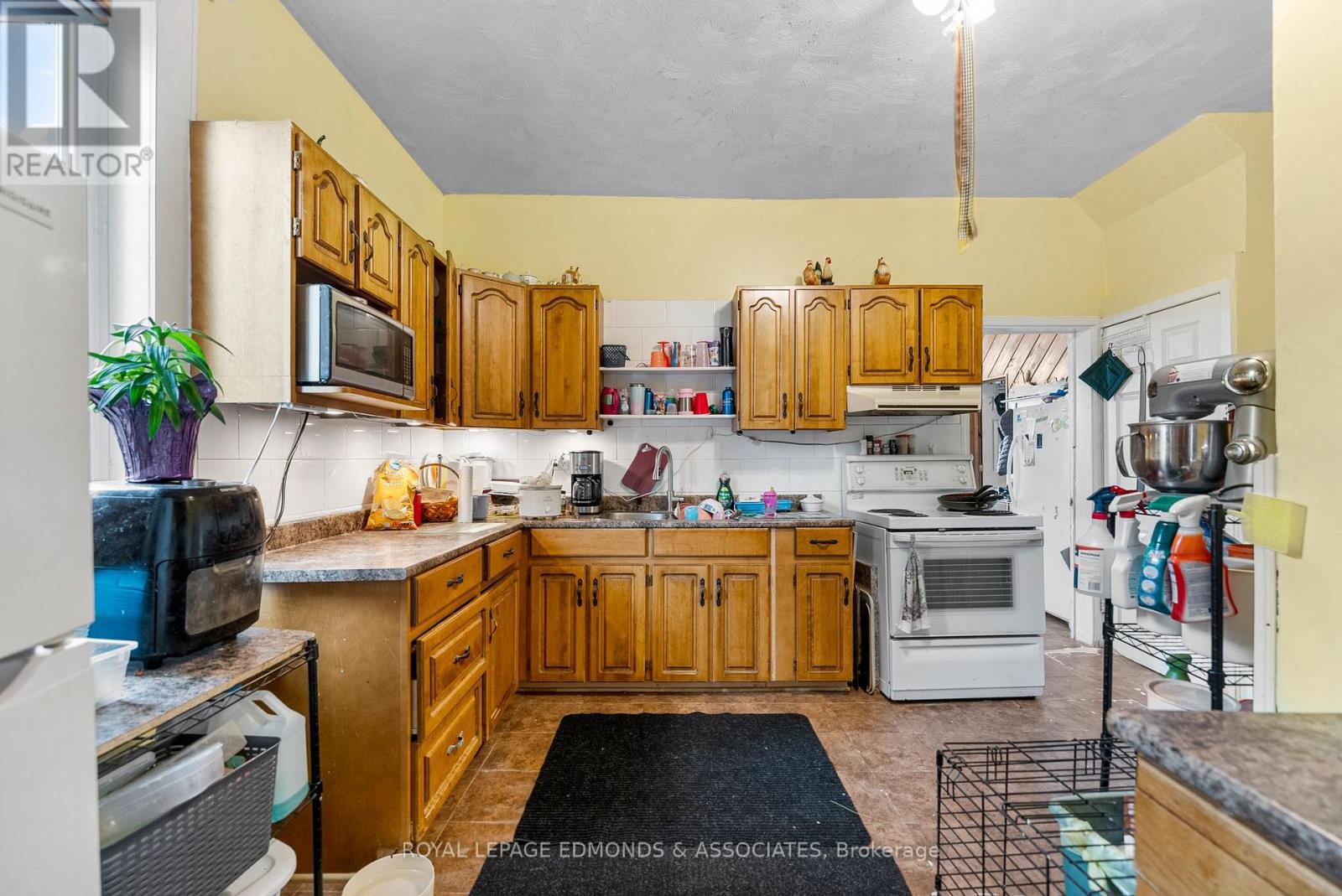 Photo 16 of 448 Eganville Road, Pembroke ON
