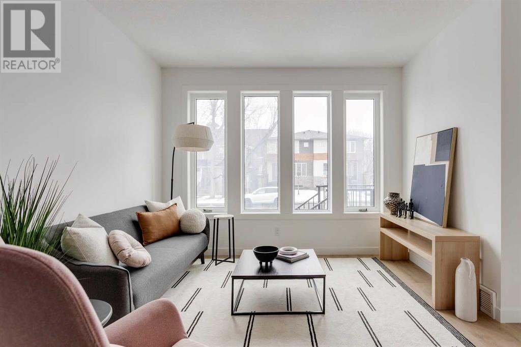 Single Family House for Sale in    Avenue NW Montgomery Calgary 
