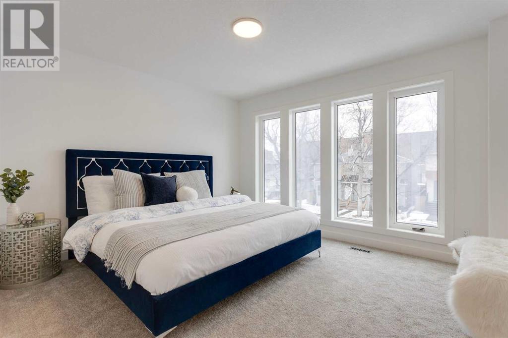 Single Family House for Sale in    Avenue NW Montgomery Calgary 