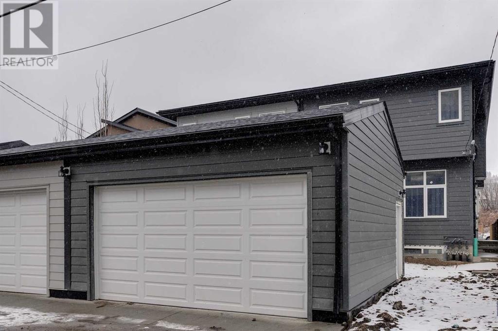 Single Family House for Sale in    Avenue NW Montgomery Calgary 