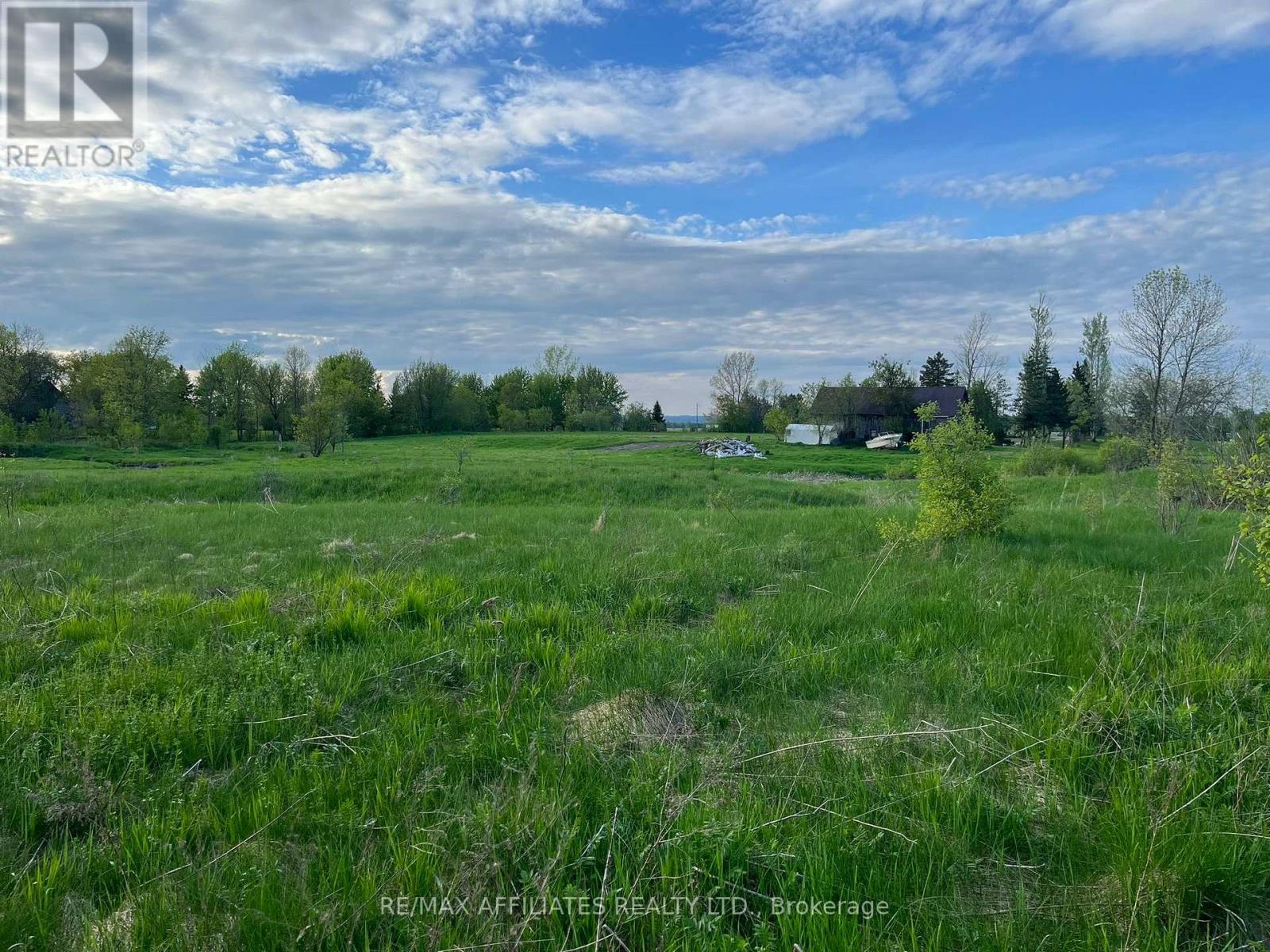 Photo 8 of 3420 Greenlane Road, Champlain ON