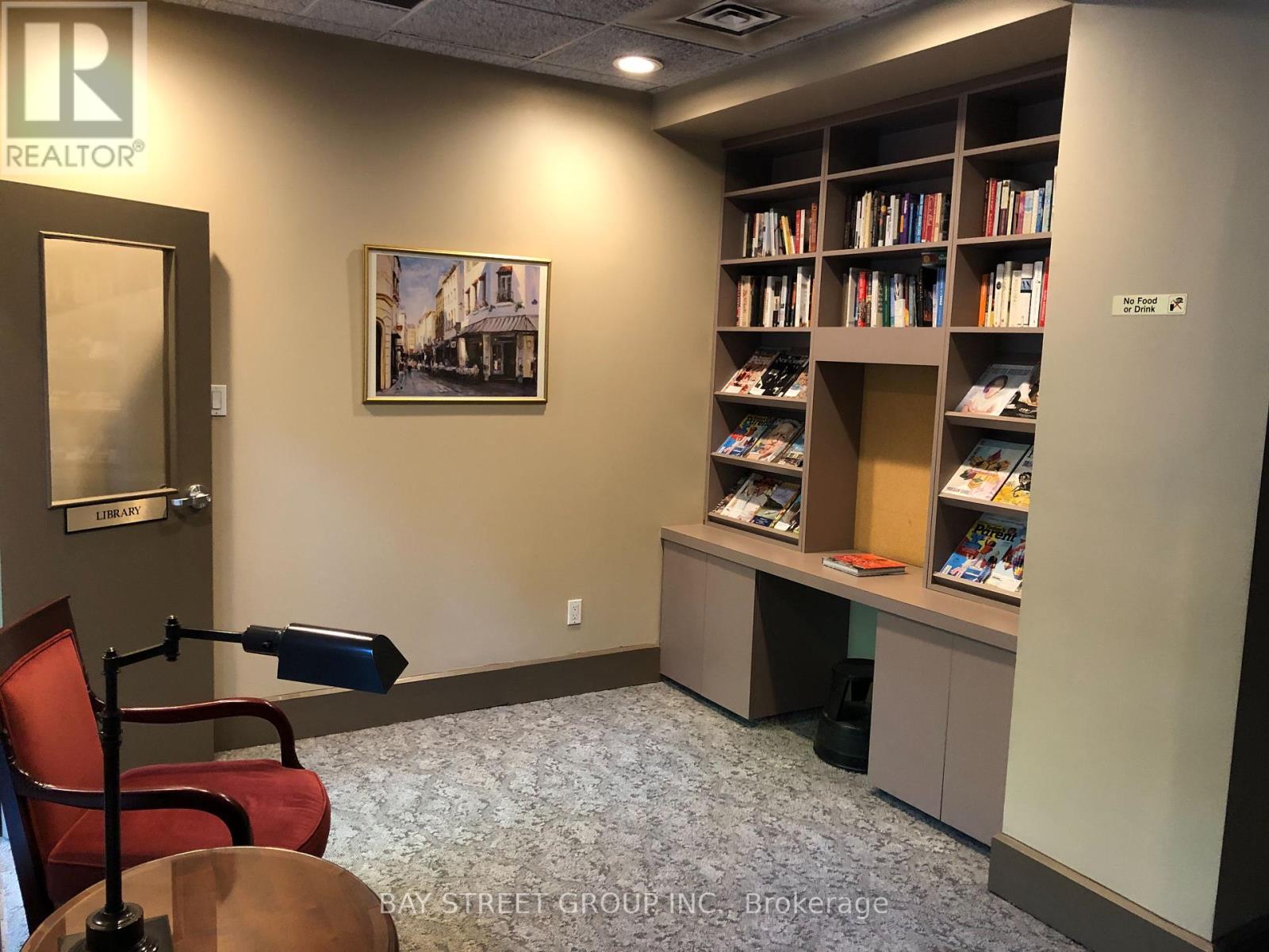 Photo 17 of 308 284 Bloor Street W, Toronto ON