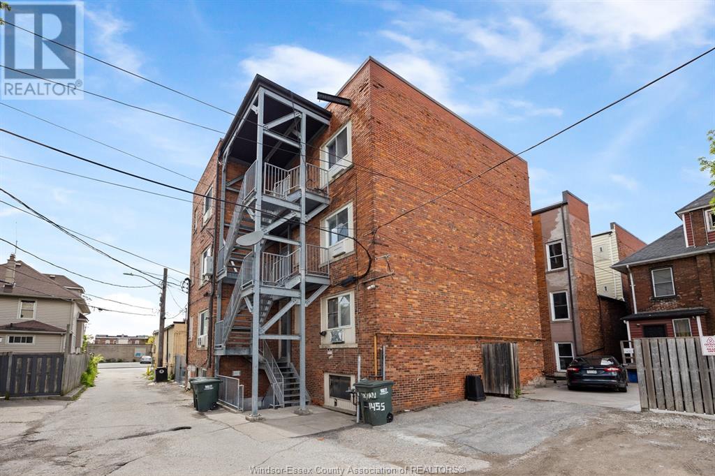 Photo 4 of 1445 Wyandotte Street East, Windsor ON