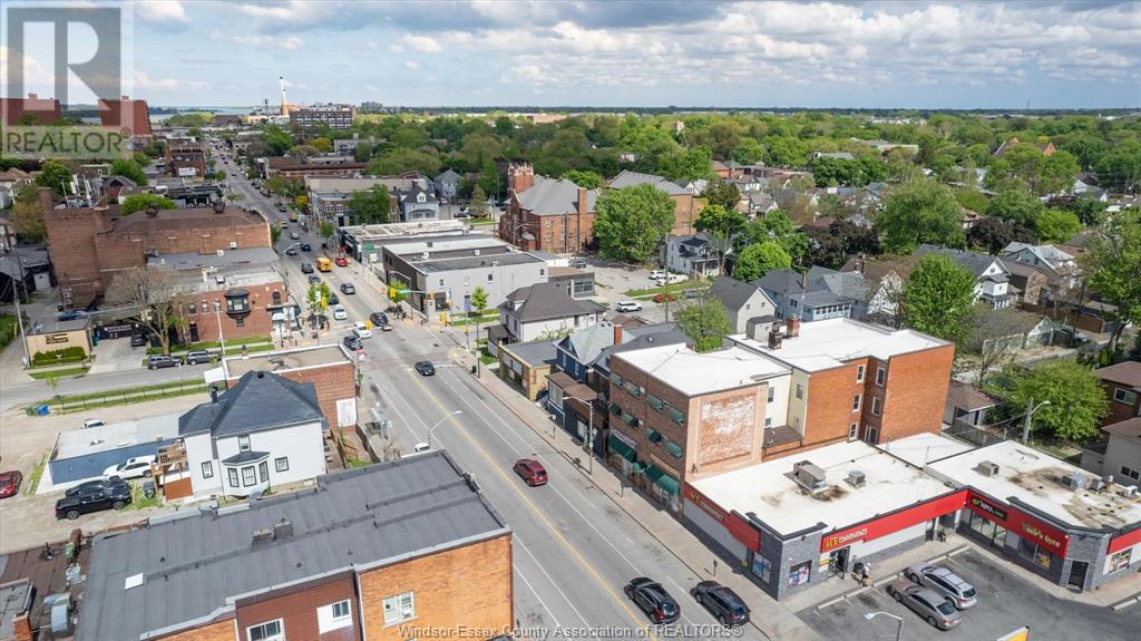 Photo 43 of 1445 Wyandotte Street East, Windsor ON