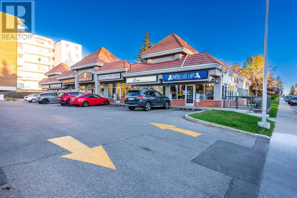 Single Family House for Sale in    Avenue SW Shaganappi Calgary 