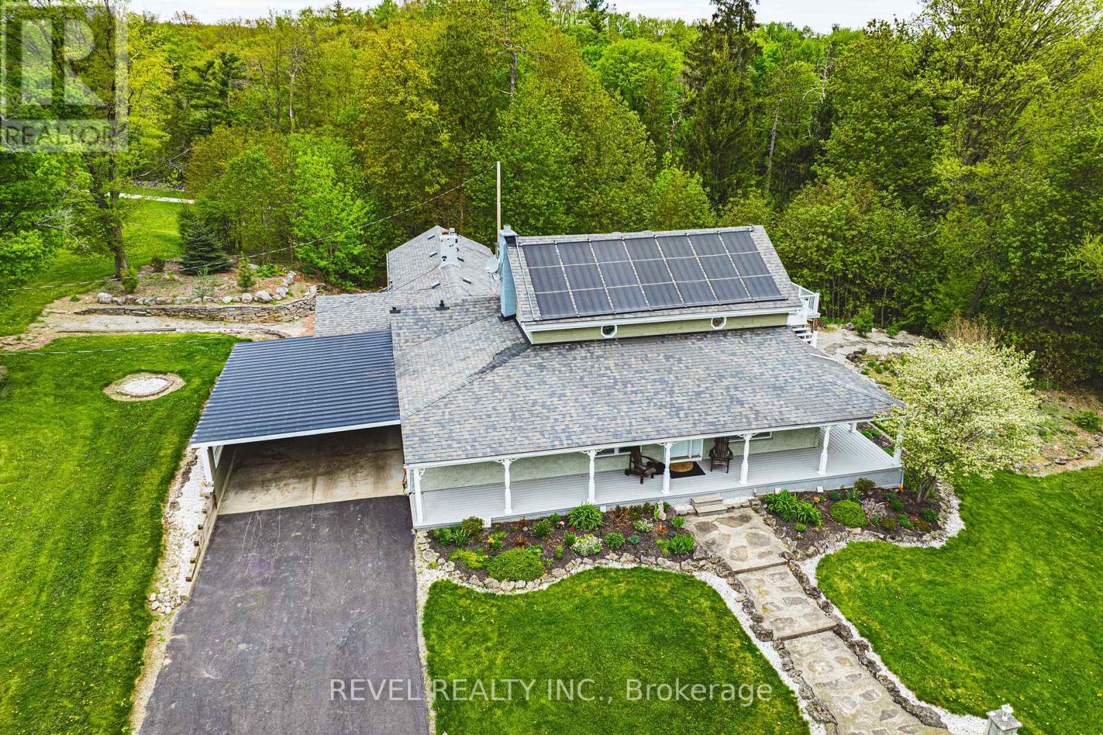 Photo 5 of 8546 Appleby Line, Milton ON