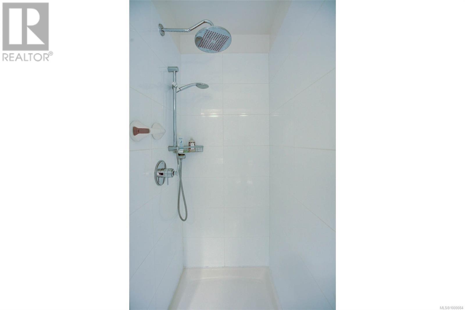 104 11 Cooperage Place, Victoria