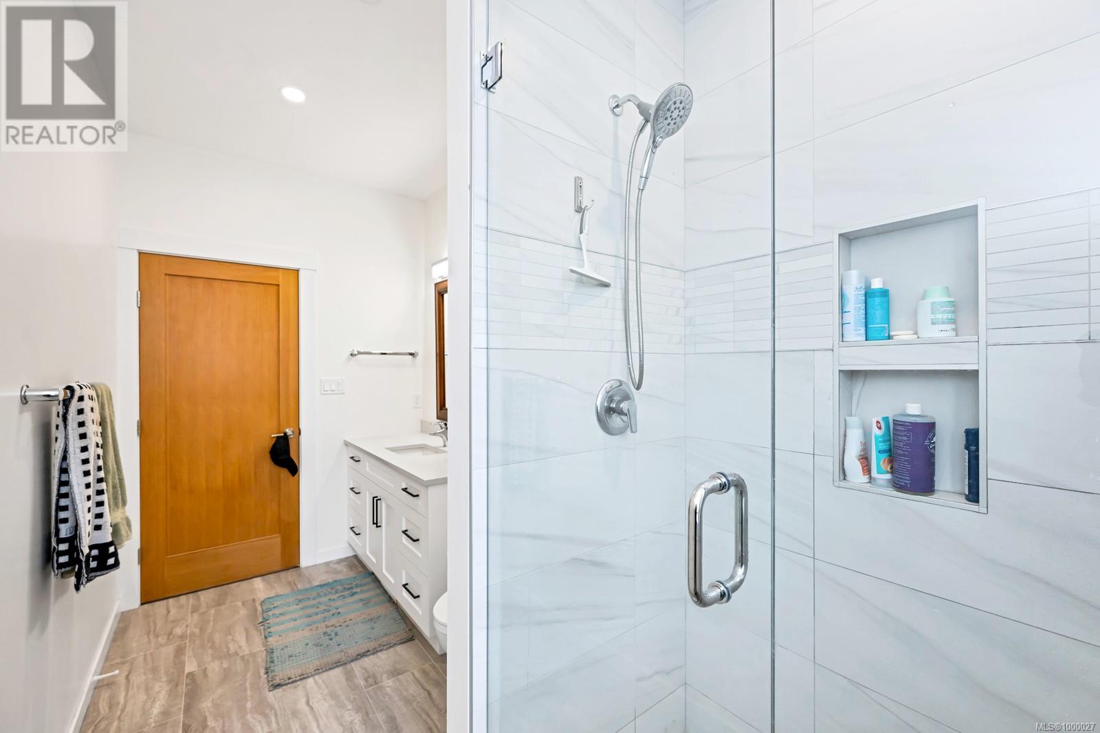 17 1060 Shore Pine Close, Duncan