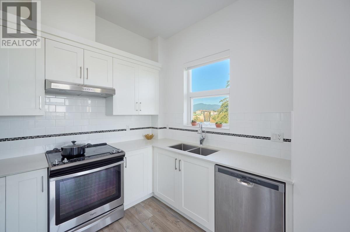 503 22577 ROYAL CRESCENT, Maple Ridge real estate listing R3003274