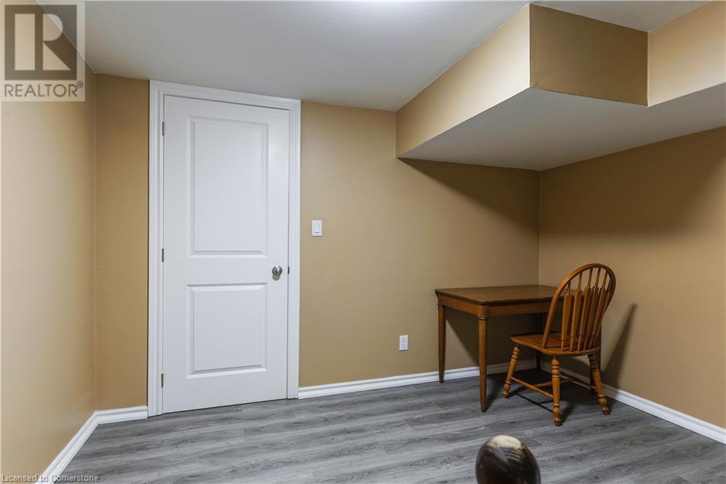 Photo 33 of 162 Victoria Street, Simcoe ON