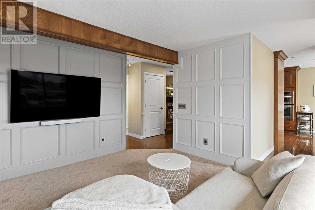 Single Family House for Sale in  Hawkwood Way NW Hawkwood Calgary 
