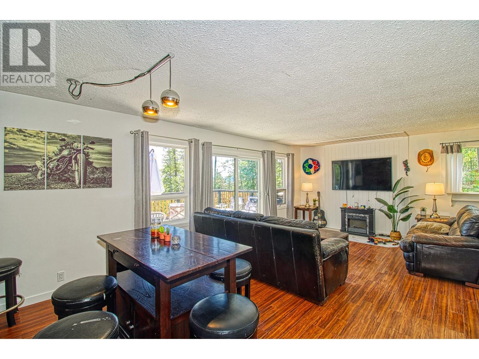  9580 Houghton Road, Vernon