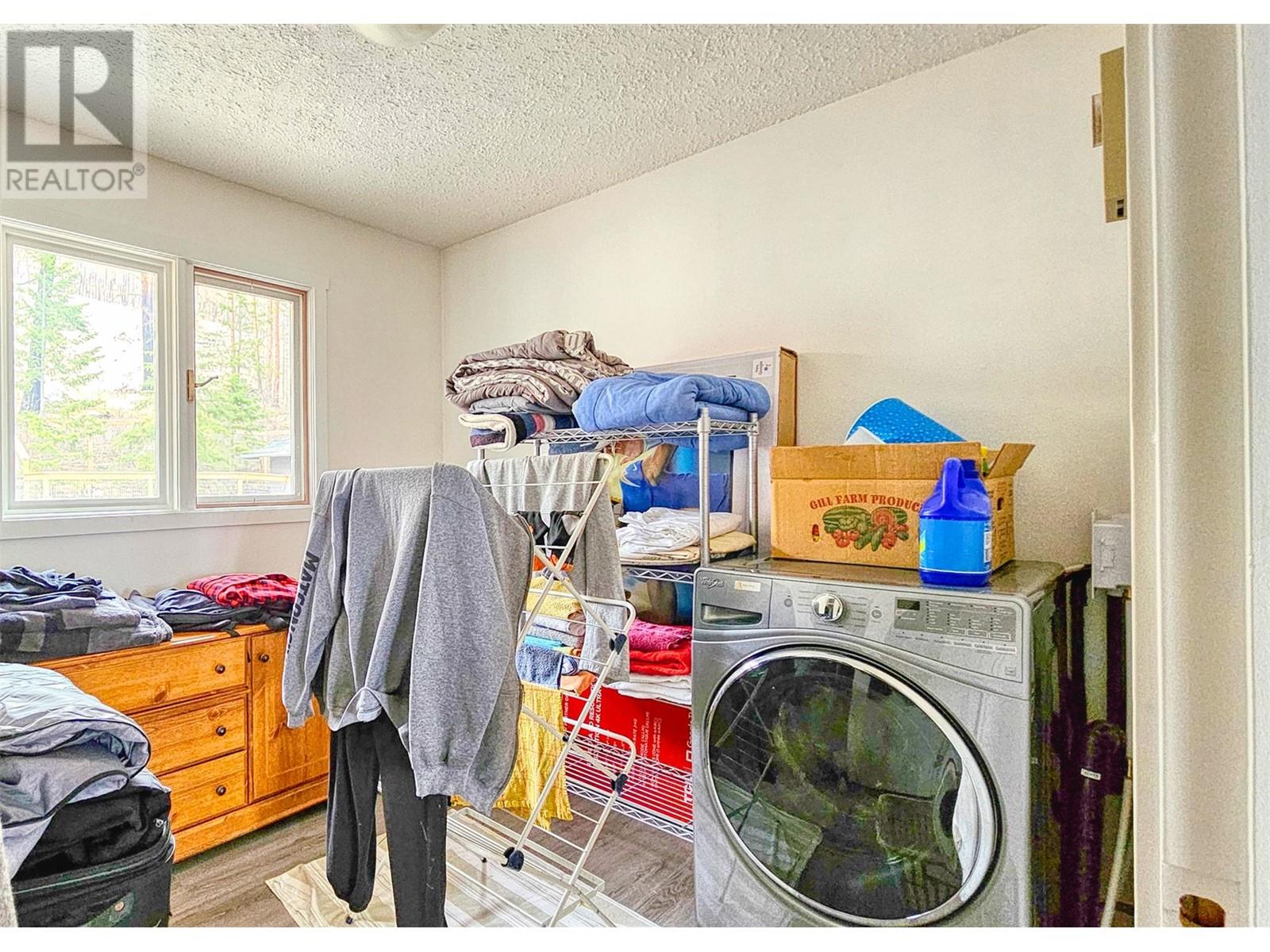  9580 Houghton Road, Vernon
