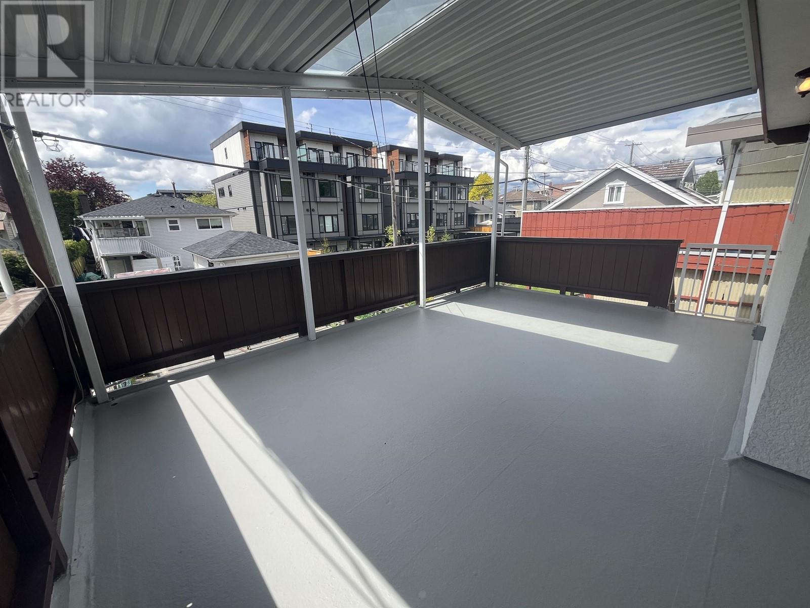 Photo 3 of 5125 Wales Street, Vancouver BC