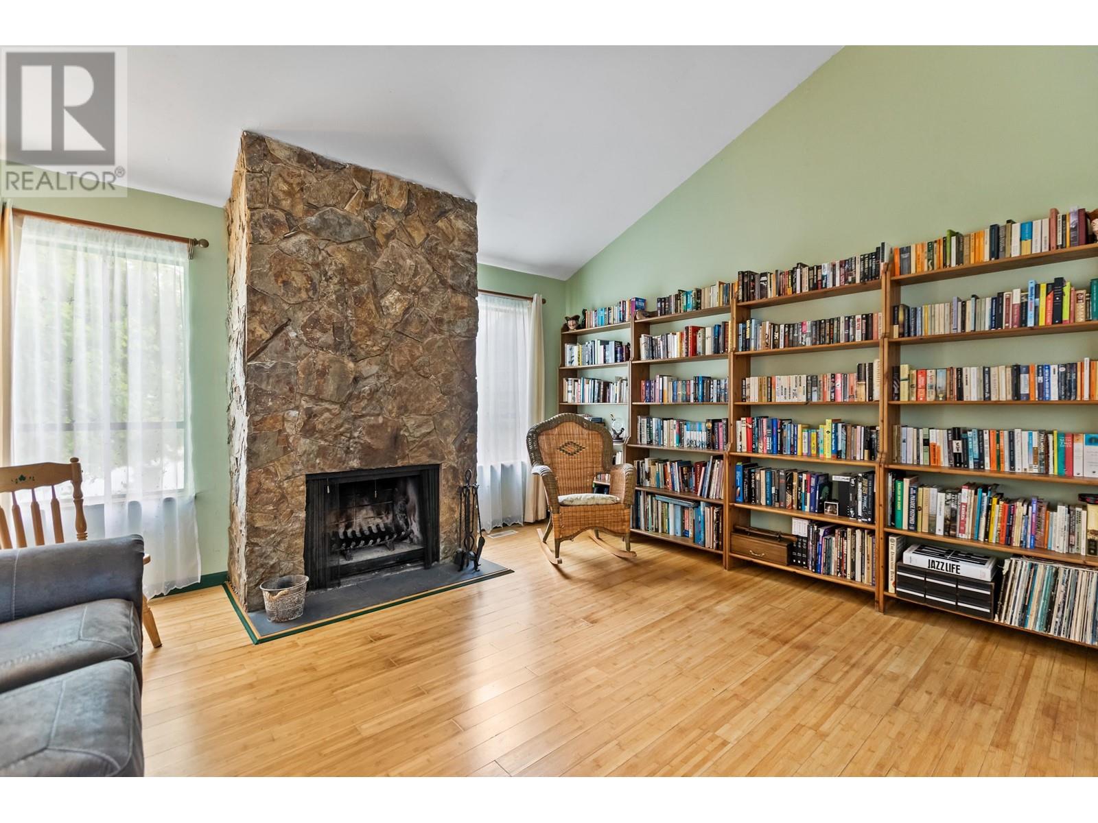 11764 N WILDWOOD CRESCENT, Pitt Meadows real estate listing R3003262