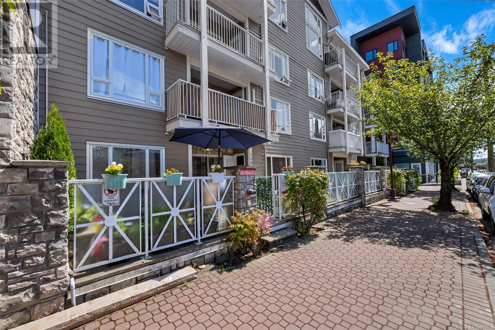 Photo 4 of 108 2823 Jacklin Rd, Langford BC