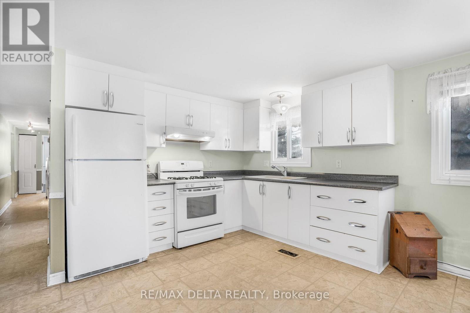 Photo 7 of 417 8250 County Road 17 Road, Clarencerockland ON
