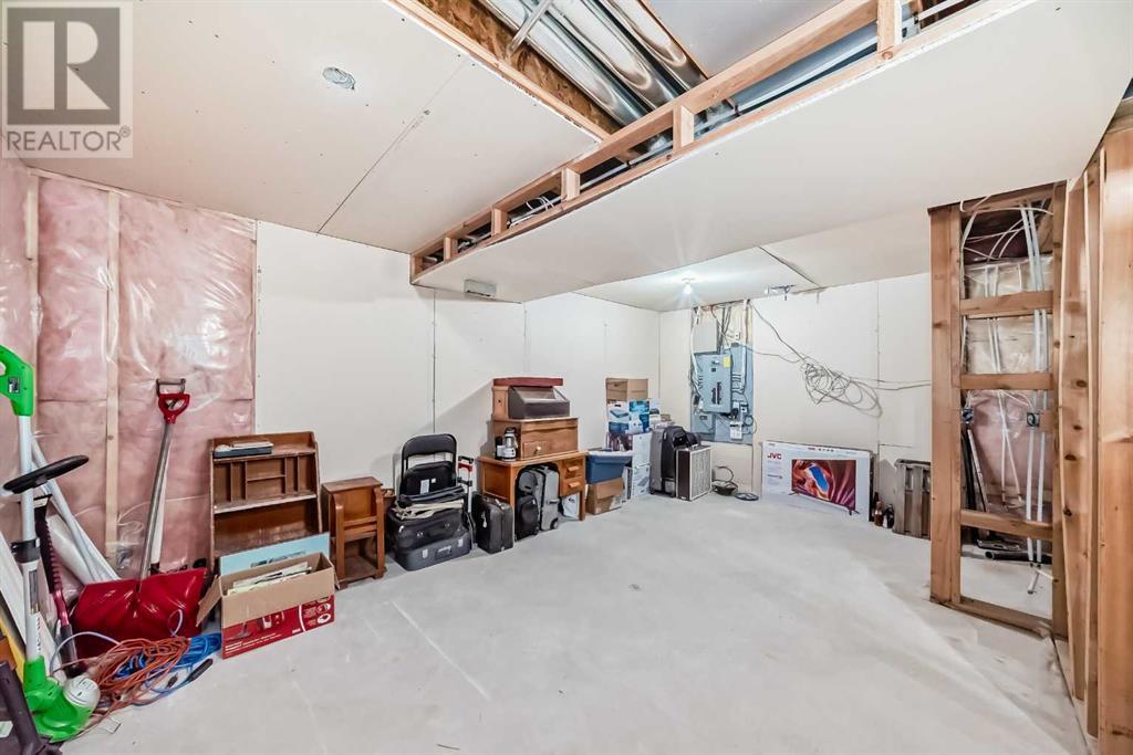 Single Family House for Sale in  Taradale Drive NE Taradale Calgary 