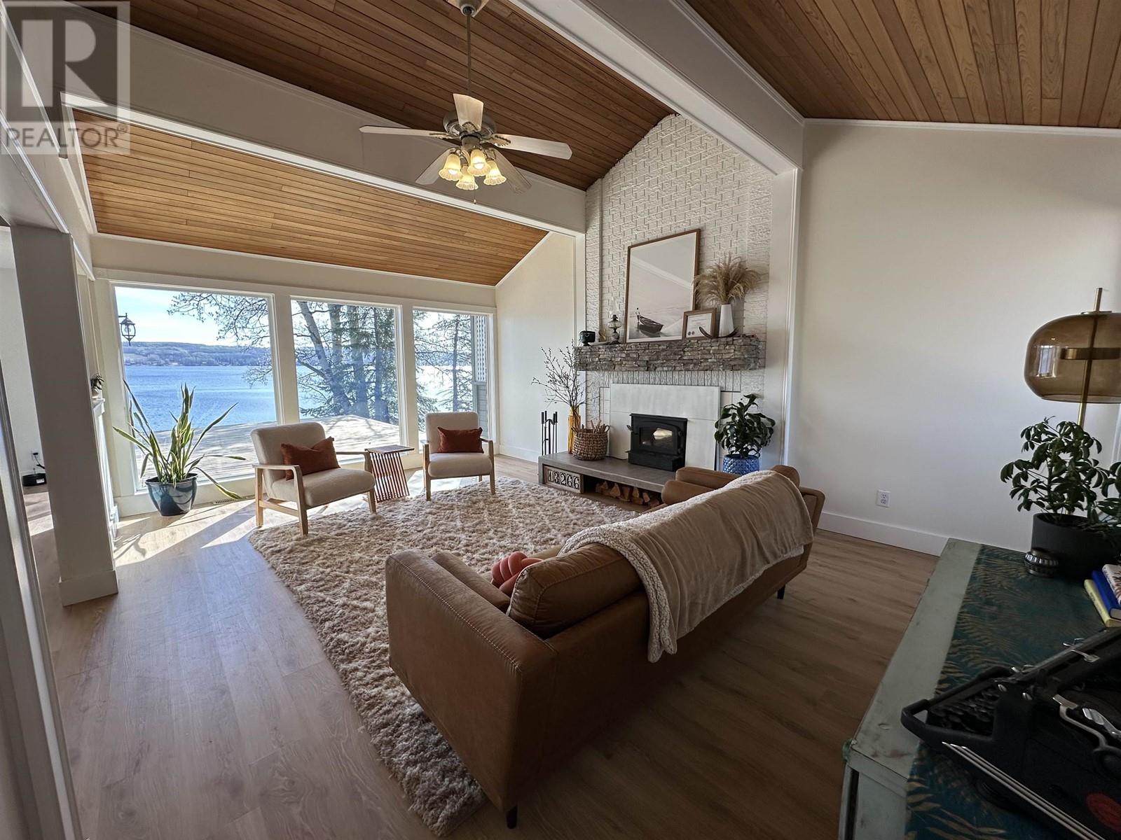 Photo 27 of 13266 Lakeshore Drive, Charlie Lake BC