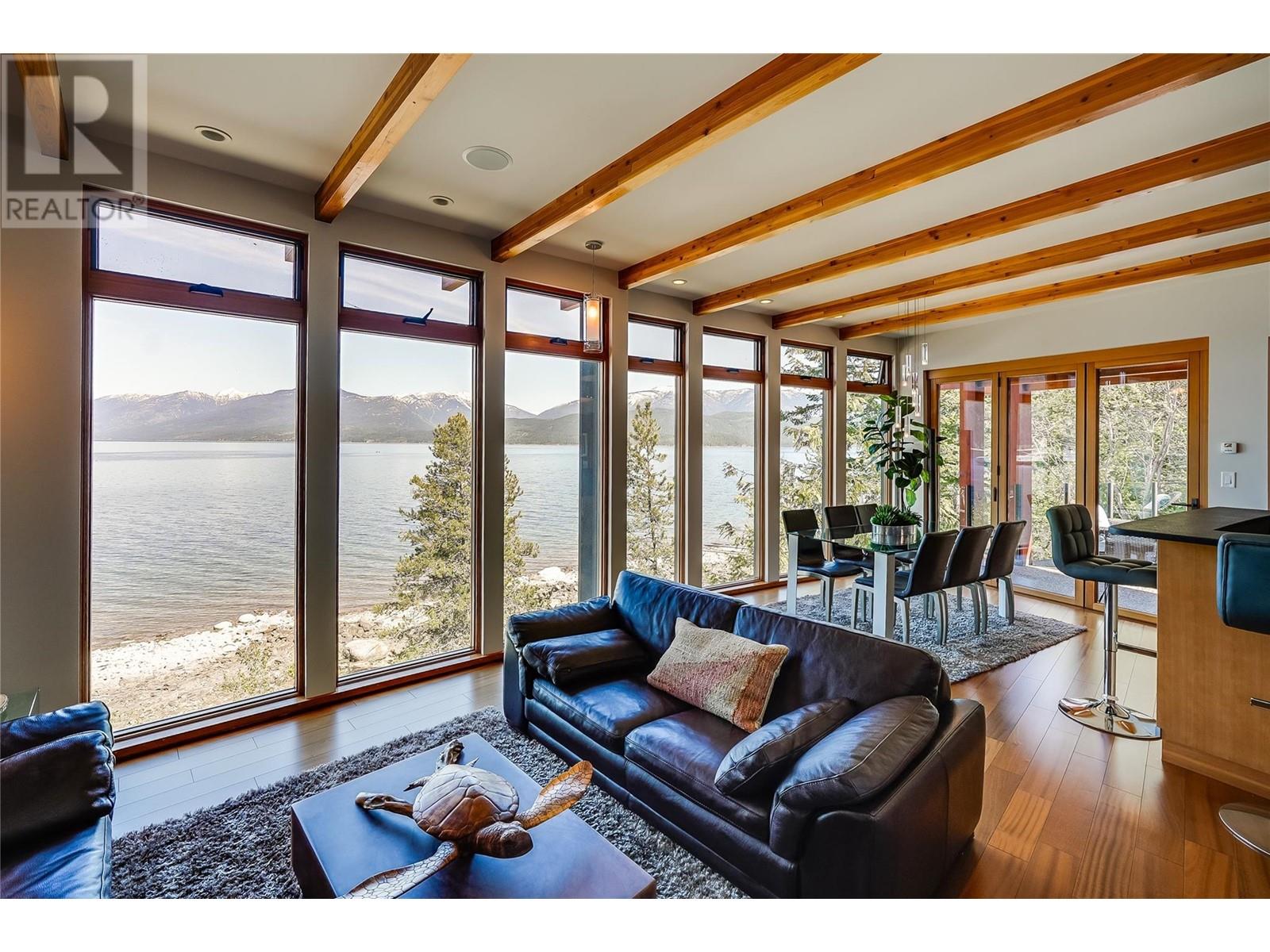 285 KOOTENAY LAKE Road, Procter