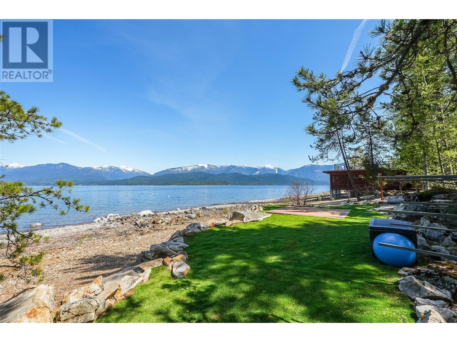 285 KOOTENAY LAKE Road, Procter