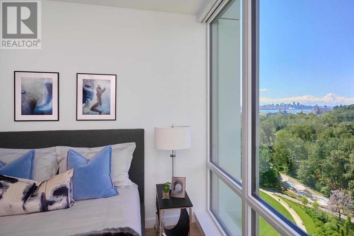 Photo 13 of 1701 1500 Fern Street, North Vancouver BC