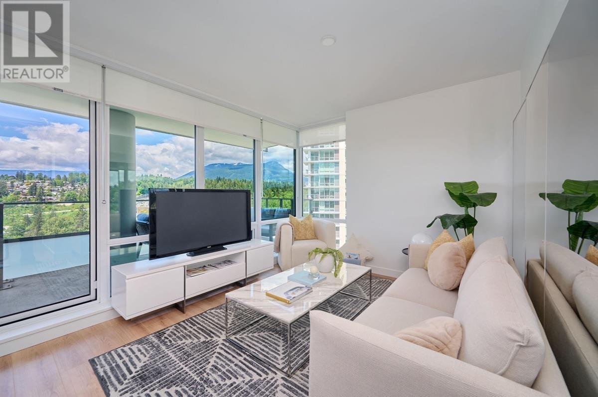 Photo 3 of 1701 1500 Fern Street, North Vancouver BC