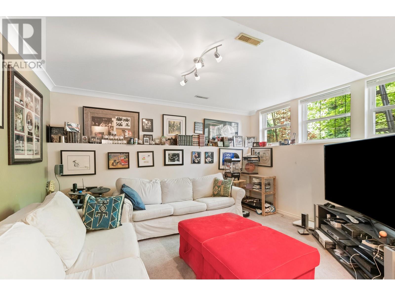 10610 238 STREET, Maple Ridge real estate listing R3003367