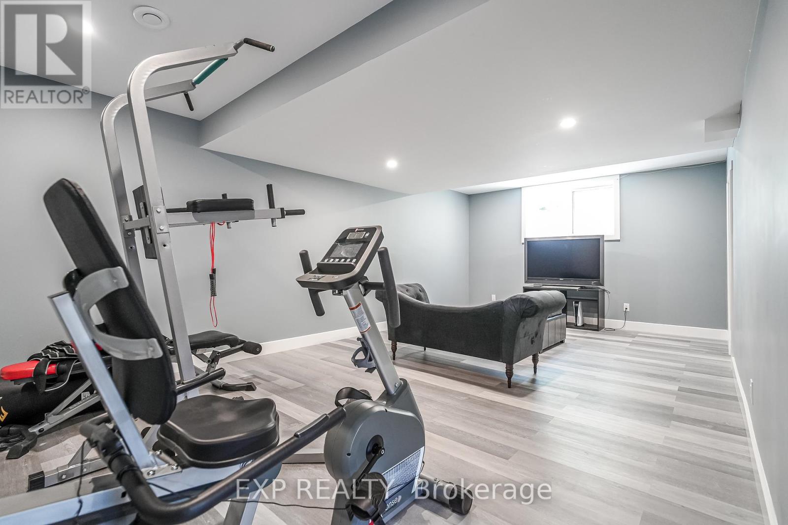 Photo 25 of 7 Phillip Drive, Ottawa ON