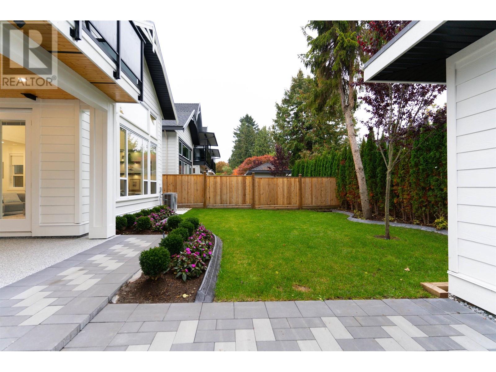 5744 16A Avenue, Delta