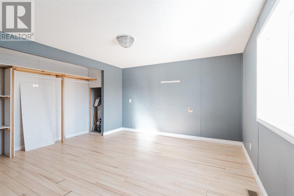 312 Harpe Way, Fort McMurray, Alberta